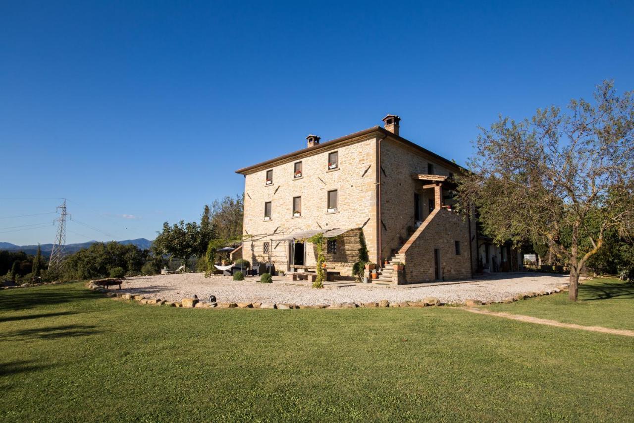 Le Terre Di Caprano Hotell Città di Castello Eksteriør bilde
